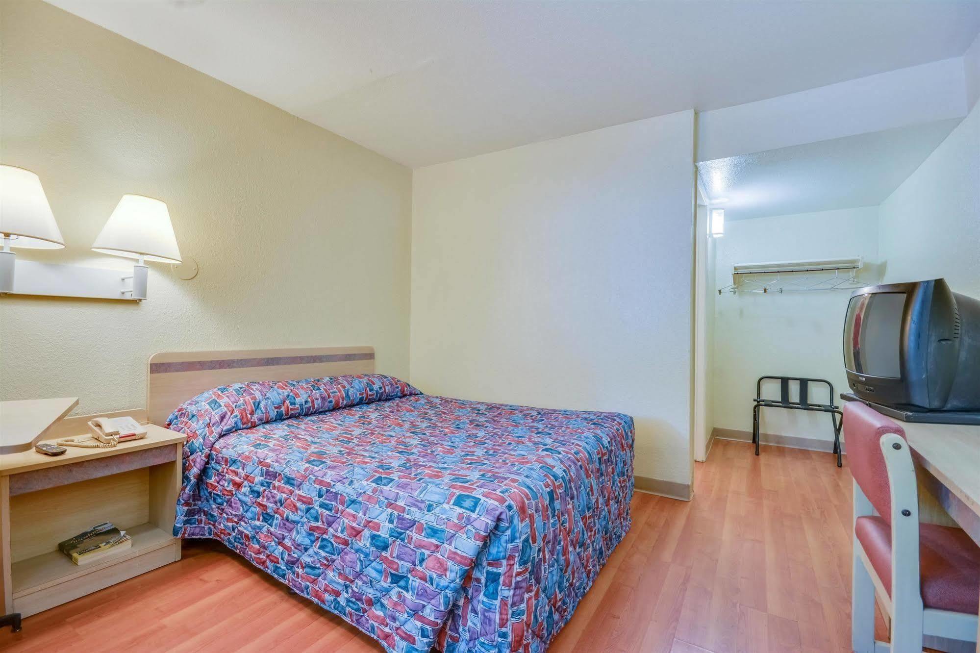 Motel 6-Tuscaloosa, Al Экстерьер фото